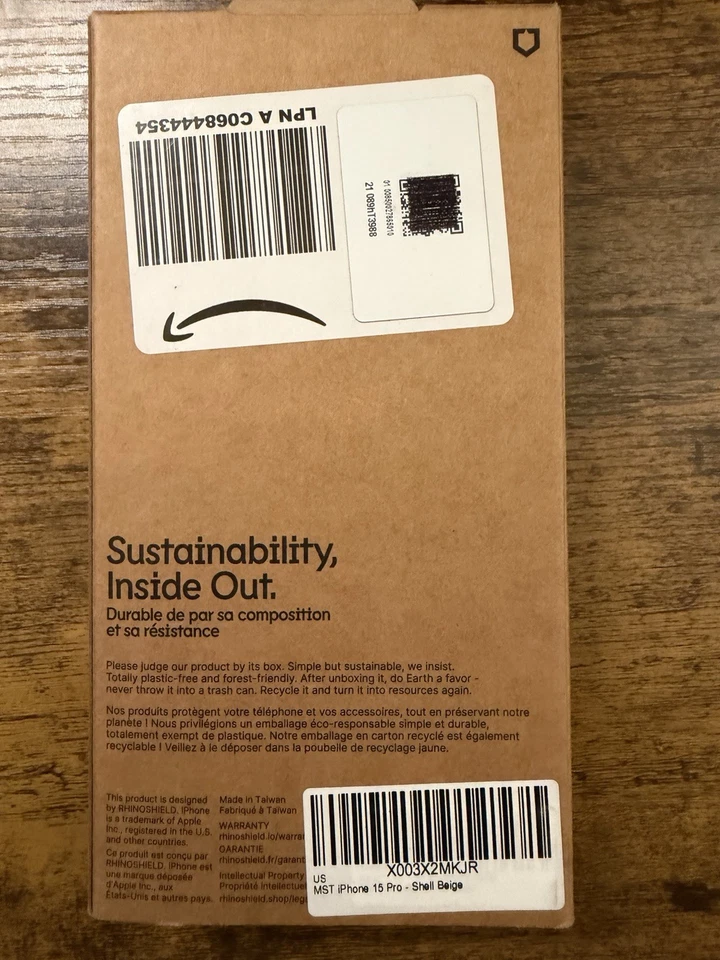 RhinoShield SolidSuit Case For iPhone 15 Pro Compatible with Magsafe - Image 3 of 3