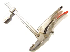 BESSY 2-1/2" THROAT DEPTH GRIPPING PILAR 4" JAW CAPACITY 3 X 1.5 X 1 WEIGHT 500G