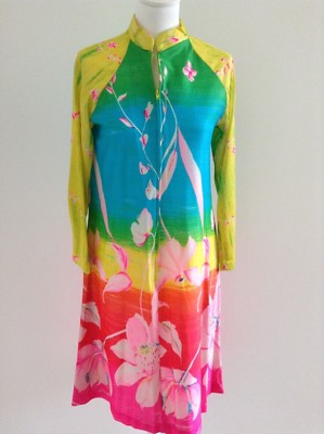UNGETRAGEN 70 s VINTAGE SAKS FIVE AVE KLEID KURZ MEHRFARBIG REISSVERSCHLUSS GR M 