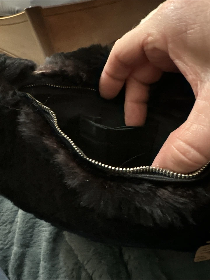 Calentador de manos pequeño vintage de garra con cremallera Foto 3 de 4