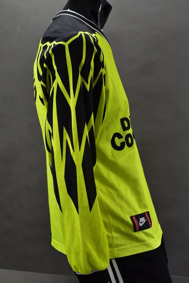 Nike Borussia Dortmund ジャージ 長袖 Nike Borussia Dortmund ジャージ 長袖