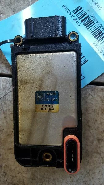 2002-2006 Chevy Cavalier ALERO Cobalt HHR Saturn ION 2.2L Ignition Coil Pack OEM - Image 2 of 3