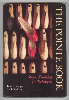 THE POINTE BOOK - Hardcover
