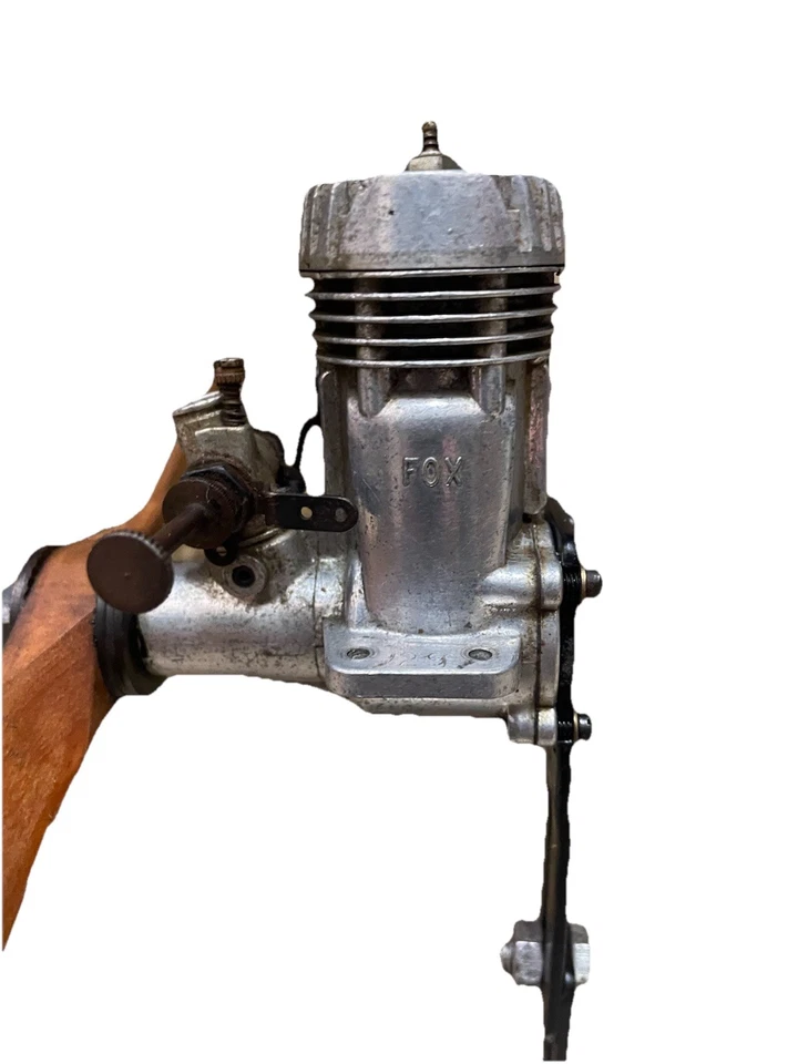 Fox 29 Vintage Racing Stunt Model Airplane Engine HD - Chrome Body- Slant Plug - Image 4 of 4