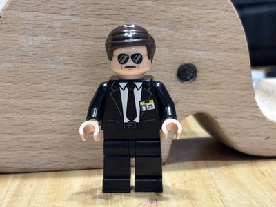 LEGO Super Heroes Agent Phil Coulson - Black Tie Minifigure Set 76354