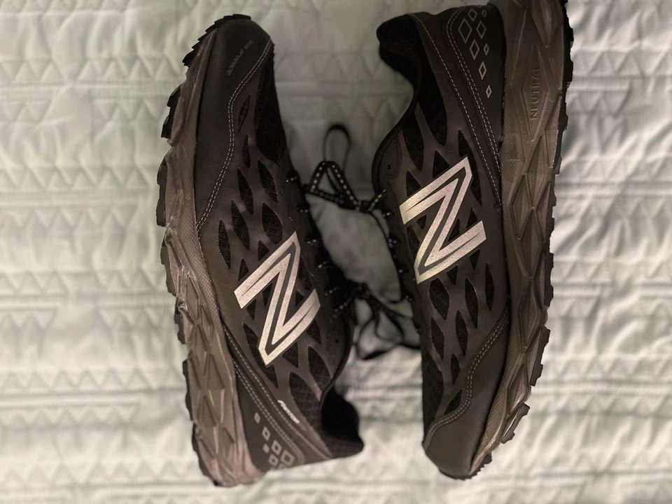 Zapato para correr New Balance 950v2 edición militar con Vibram M950B2S para hombre talla 13 Foto 4 de 4