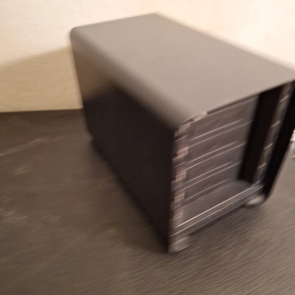 Broken Drobo DRDS4A 5-Bay System 5N Hard Drive NAS Only No Power Cord  - Image 2 of 4