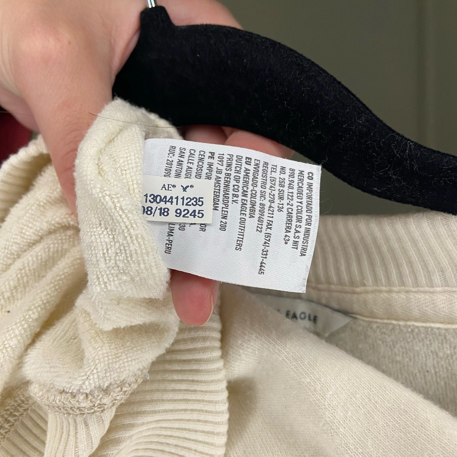 OFF WHITE Felpa American Eagle Outfitters quarto con bottoni panna taglia small