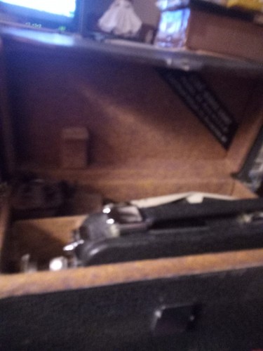 Cine-Kodak Eightš„Model 60 w/ Case Rangefinder. Runs Perfectly. Mint Clockwork - Picture 2 of 6