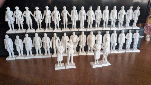 VTG Marx United States American Presidents In Miniature 36 Unpainted Figures