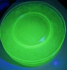 Green Depression glass plates Macbeth Evan’s Dogwood Uranium Vaseline 12 Pcs Lot