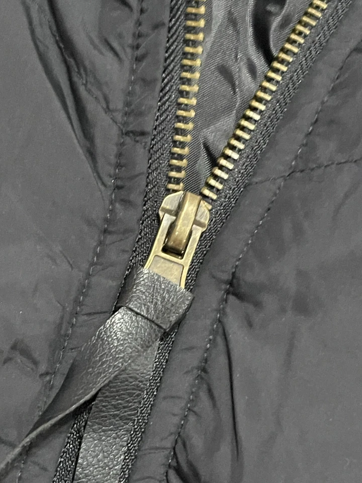 Chaqueta Relativity, Para Mujer Talla XL, Negra, Cremallera Completa, Bolsillos con Cremallera, Chaleco con Capucha Foto 3 de 4