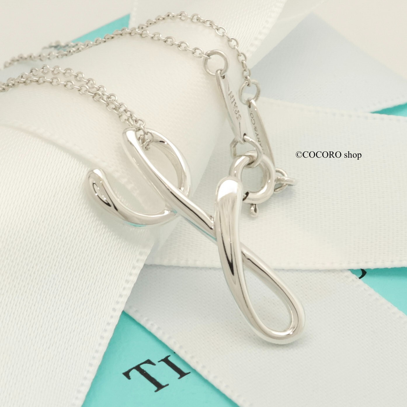 Tiffany & Co. Peretti Letra Inicial "Y" Collar Colgante 16" Plata 925 con Bolsa