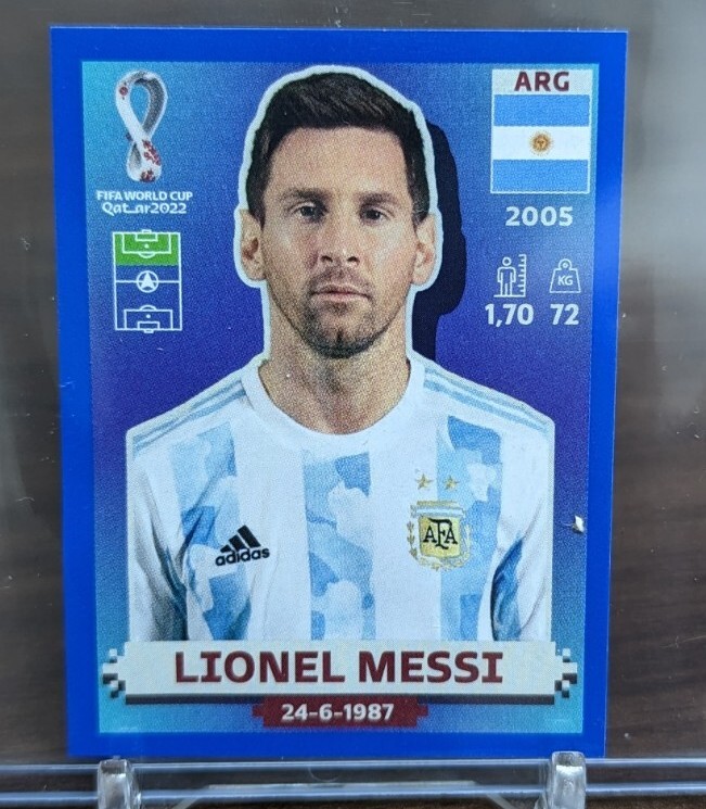2022 Panini FIFA World Cup Sticker Lionel Messi Argentina Blue Parallel RARE NEW