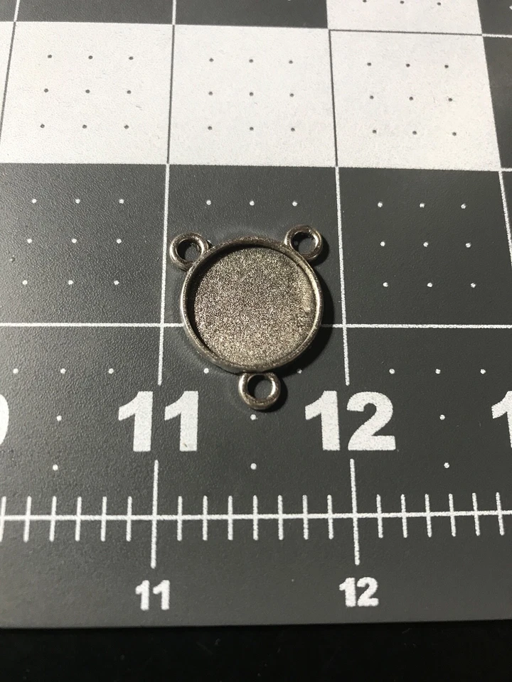 Dijes de fútbol americano universitario Foto 2 de 4