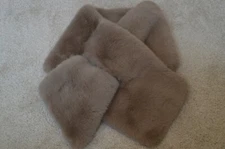 NEW Chicos Faux Fur Scarf Pull Through Dusty Cedar Brown One Size