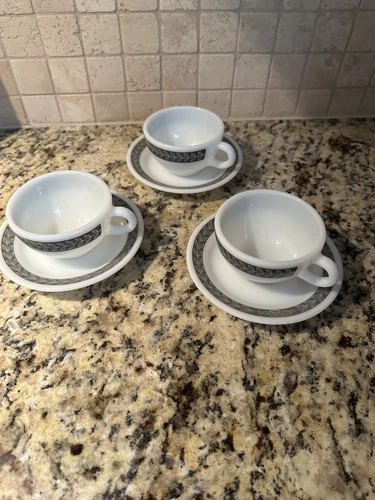 Lot Of 3 vtg pyrex tableware by corning gray  leaf cups & saucers Coffee/Tea