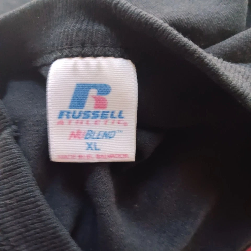 Vintage Men's T-shirt XL Big Red Football Russell Nebraska Huskers Paint Splat - Image 4 of 4