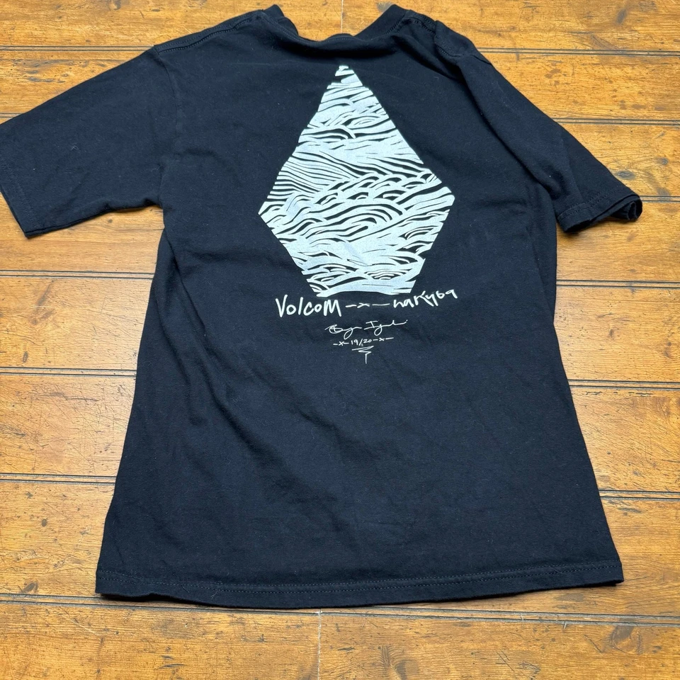 Volcom x Hakuba collaboration tshirt - Image 4 of 4