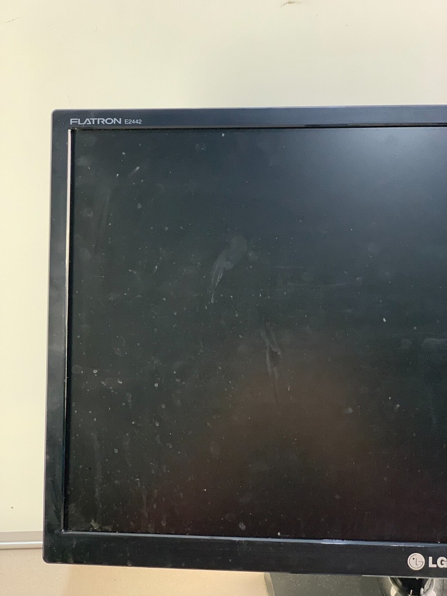 LG Flatron E2442V 24