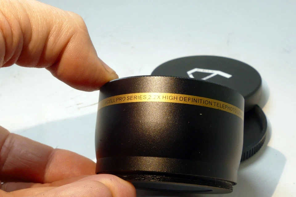 Acell 2.2X HD AUX Telephoto Lens with macro for 58mm rim threaded for 18-55mm IS - Image 2 of 4