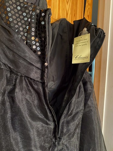 Black Evening Chiffon Dress Size14 ,NWT Debenhams Classic Fully Lined/Sequin Top - Picture 5 of 5