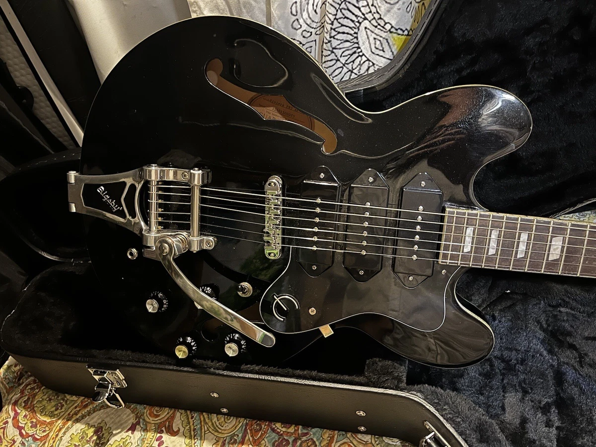 Epiphone Riviera Custom P93 Royale Electric Guitar Black Pearl w Case
