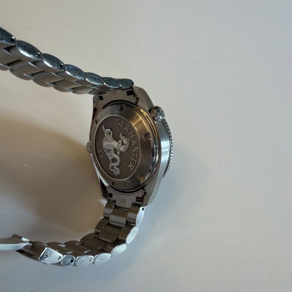 Reloj Hombre OMEGA Planet Ocean 42mm Coaxial 2201500 Calibre 2500 Foto 4 de 4