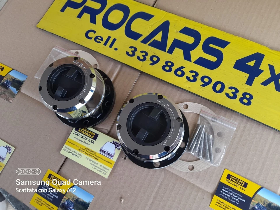 mozzi manuali 4x4 Suzuki samurai Foto 3 de 4