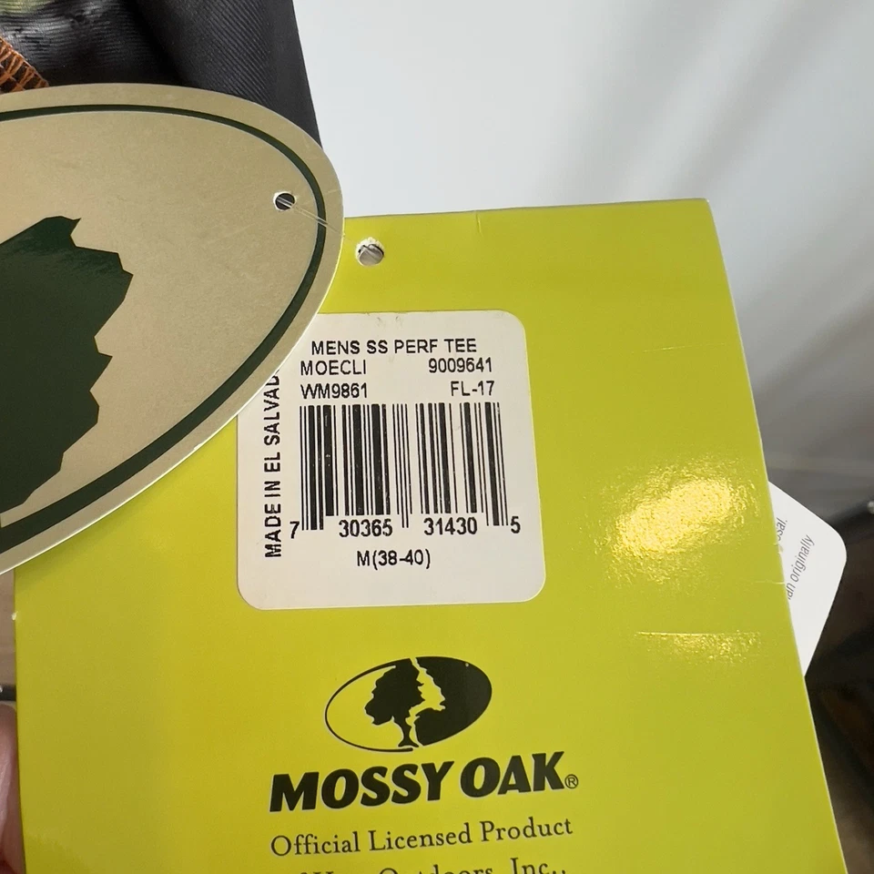 MOSSY OAK Performance Camo Tee Shirt No Fly Insect Repellent Sz M Hunting NWT - Image 4 of 4