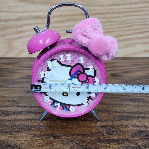 Sanrio Hello Kitty Twin Bell Wecker Pink 2013 Target Exclusive getestet funktioniert - Bild 3 von 9