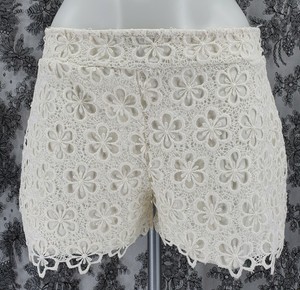 White Crochet Shorts White Crochet Shorts