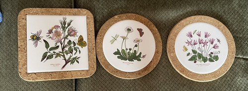 Tiles Cork Base H & R Johnson 2 Round Florals 1 square Dog Rose Vtg. England - Picture 1 of 10