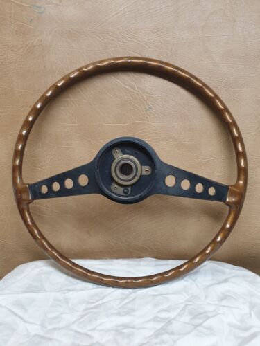 Fiat 124 Spider 1800 Steering Wheel w/ Horn Button, Original - Foto 6 di 12