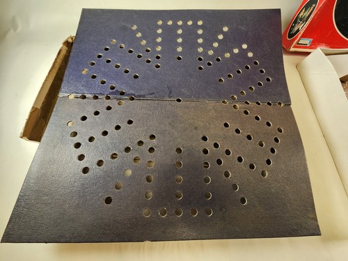 Split Level Aggravation Lakeside Games Vintage 1971 Board Game Bonus Play Field - Picture 9 of 12