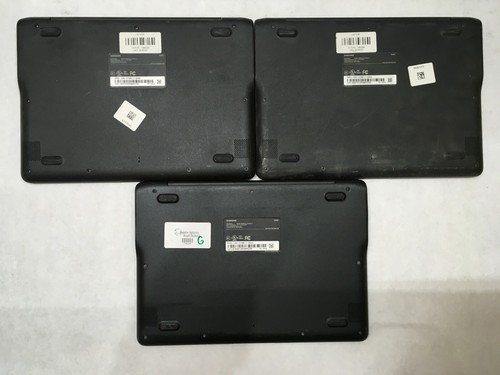 Lot of 3 Samsung XE500C13 Chromebooks Celeron Cracked Screens All Power On - FT - Picture 4 of 6