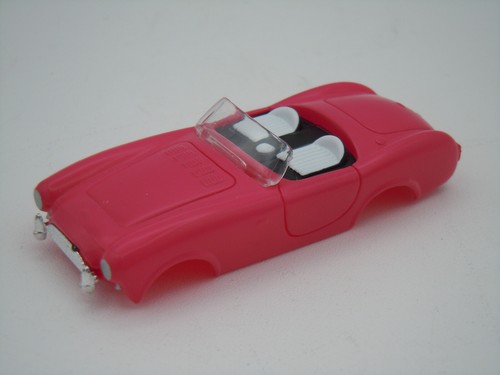 JOHNNY LIGHTNING #801 PINK AC COBRA SHELL ~ NOS ~ FITS AURORA TJET - Picture 1 of 7