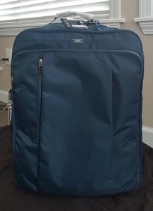 tumi super leger 2 wheel international