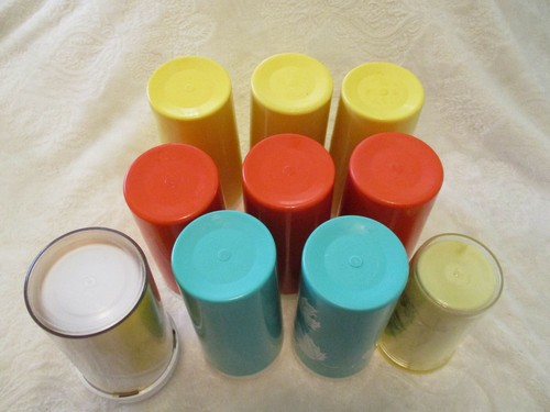 Thermal Tumblers~Plastic~Assorted Colors~Vintage~Lot of 10 - Picture 9 of 9