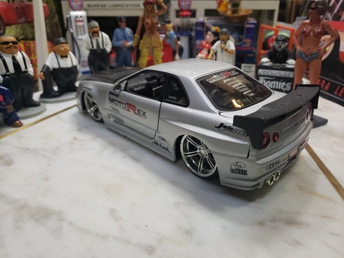 Nissan Skyline GTR R34 Moto Rex Jada Toys Import Racer 1:24 Scale Rare Silver - Imagen 3 de 12