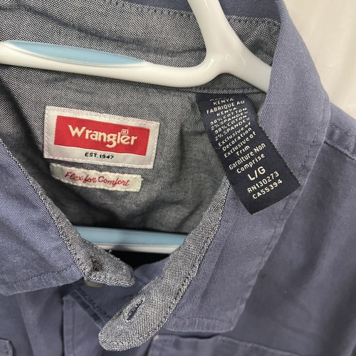 Wrangler Mens Button Down Shirt Blue Pockets Short Sleeve  Comfort Flex L - Imagen 2 de 3