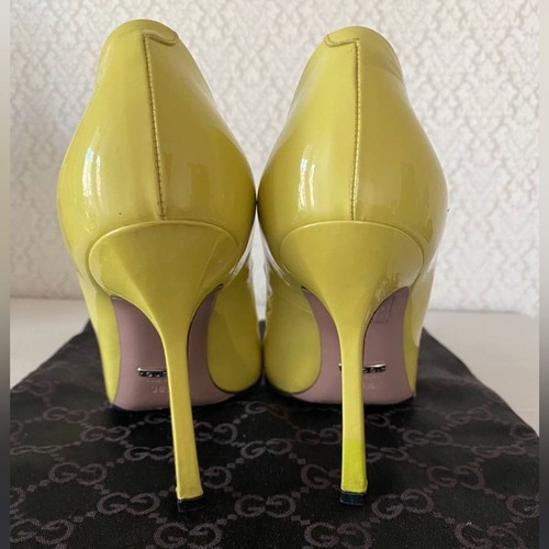 Gucci Patent Leather Yellow Jolene Horsebit Heel Pumps 38.5 EU - Picture 14 of 14