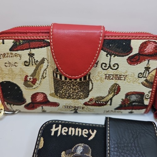 Henney Bear Wallets Bundle Preowned - Picture 3 of 9