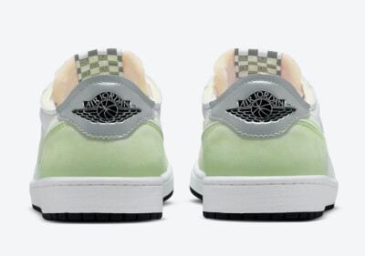 Nike Air Jordan 1 Retro Low White Ghost Green Black Size