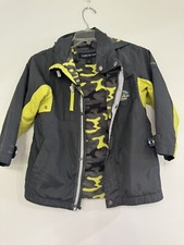 Youth London Fog Gray/ Green Hooded Jacket, Size 7, Camo Gray Green Lining, Zip