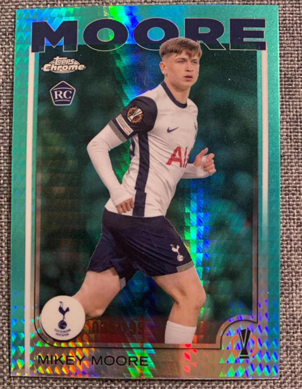 Mikey Moore 2024-25 Topps Chrome UEFA Aqua Prism Refractor 005/199 RC #199