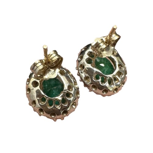 18Ct White Gold Checkerboard Cut Green Sapphire Stud Earrings - Picture 9 of 10