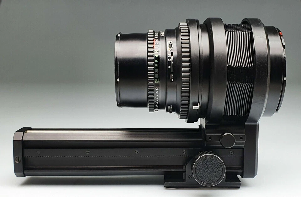 Hasselblad Carl ZEISS S-PLANAR 135/5,6 T + Automatic Bellows - Image 2 of 4
