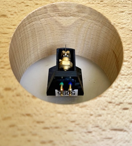 Wilson Benesch PLY MC Cartridge, Benz Micro Glider SM with Carbon-Fiber Body - Picture 6 of 18