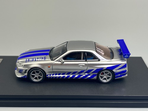 2 Fast 2 Furious Brian's R34 Nissan Skyline GT-R 1/64 scale with display case - Picture 8 of 15